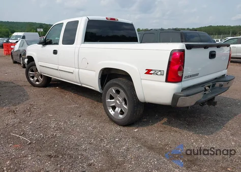2006 Chevrolet Silverado 1500 Lt1 z USA, uszkodzony, nr VIN 1GCEK19B16Z146020